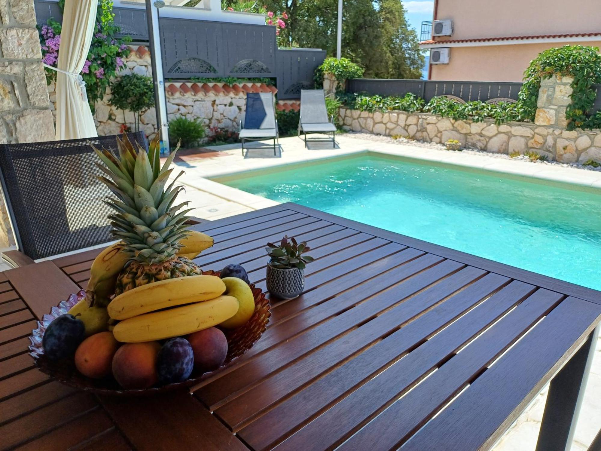 Vintage Residence Dramalj, Pool Self-Use Экстерьер фото